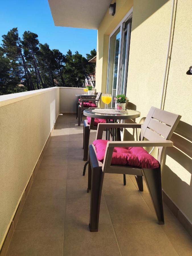 Apartmani Josipa บาชกาโวดา ภายนอก รูปภาพ