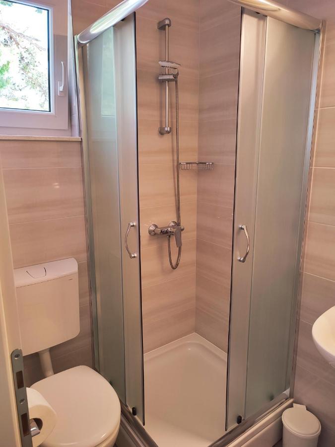 Apartmani Josipa บาชกาโวดา ภายนอก รูปภาพ