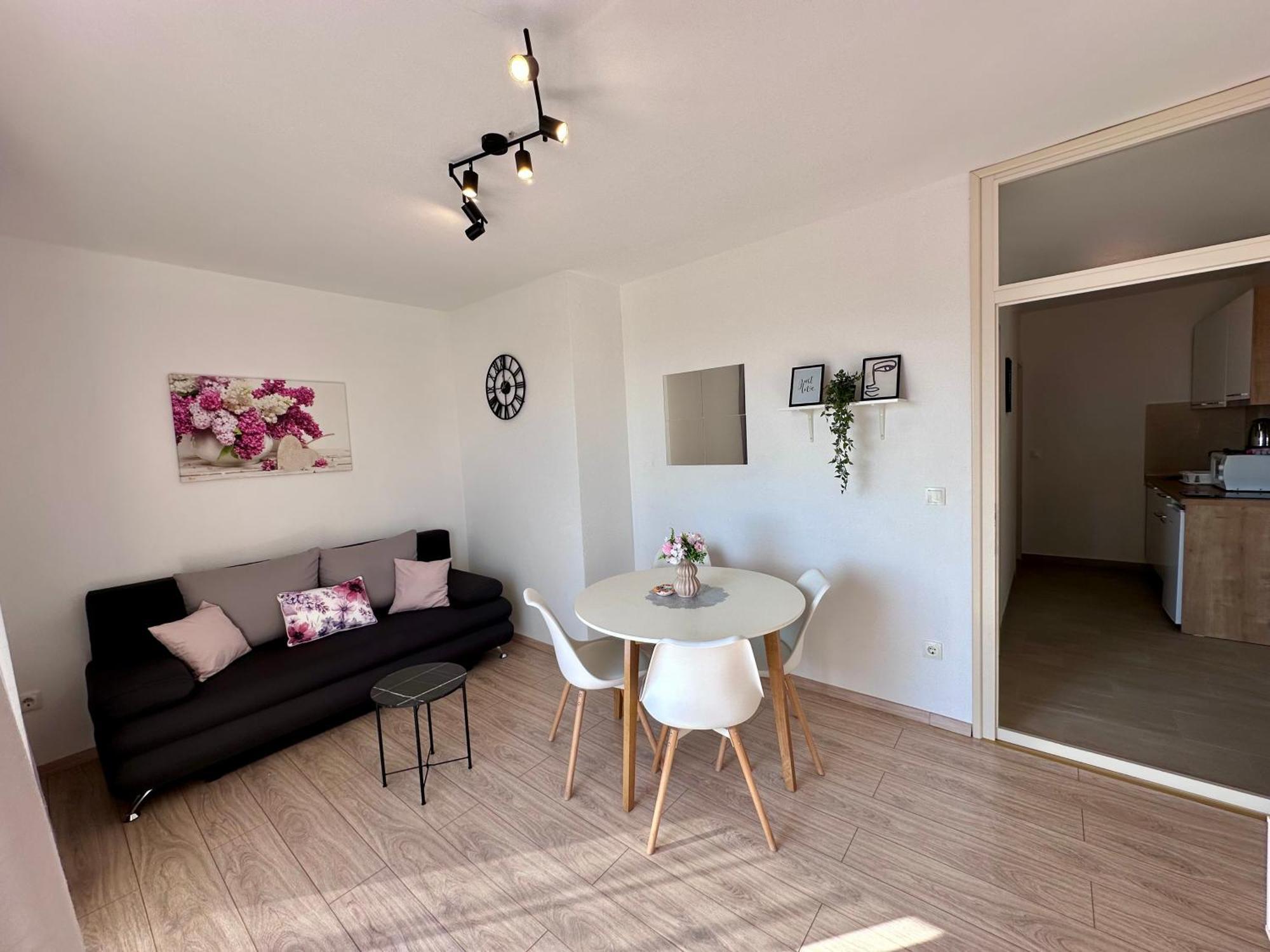 Apartmani Josipa บาชกาโวดา ภายนอก รูปภาพ